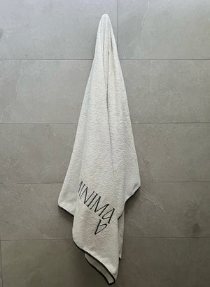 
                  
                    MINIMAA TOWEL
                  
                