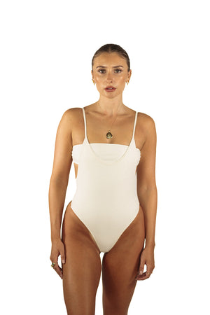 
                  
                    LOVE AFFAIR ONE PIECE - PERLA
                  
                